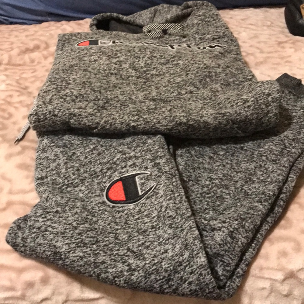 Cute sweatsuit
